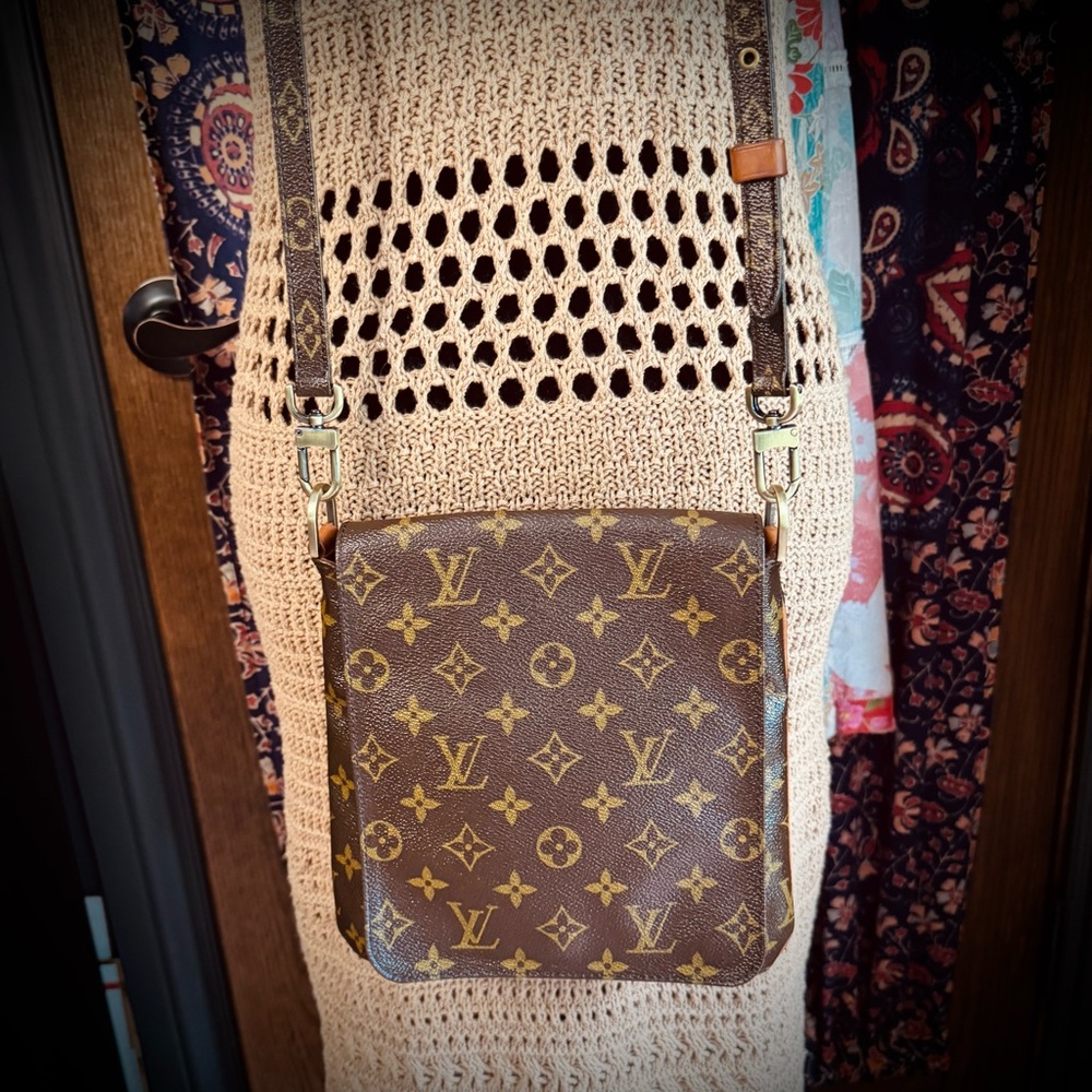 Authentic Louis Vuitton Musette Salsa MM Crossbody Bag Shoulderbag Handbag Purse